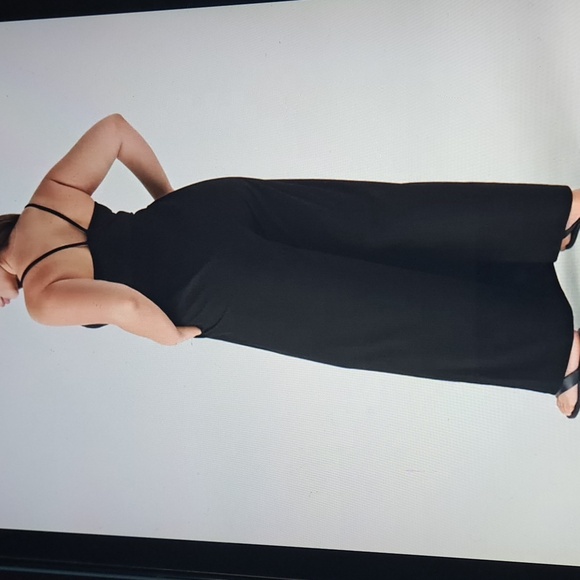 XLARGE    HALARA BACKLESS SIDE INVISIBLE ZIPPER WIDE LEG JUMPSUIT - Picture 2 of 9